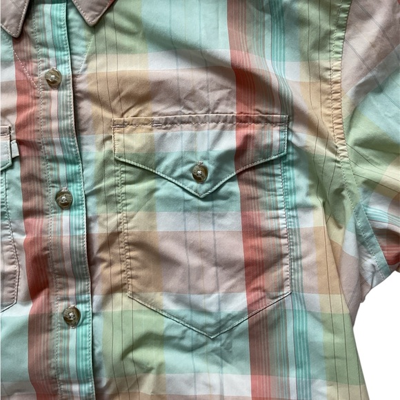 Patagonia Women's Long-Sleeved Sun Stretch Shirt Plaid, size M - Picture 8 of 15